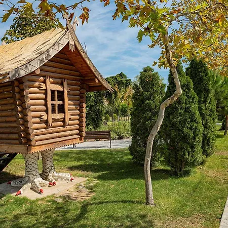 Cozy For 2 In Cascadas By Menada Slantchev Briag